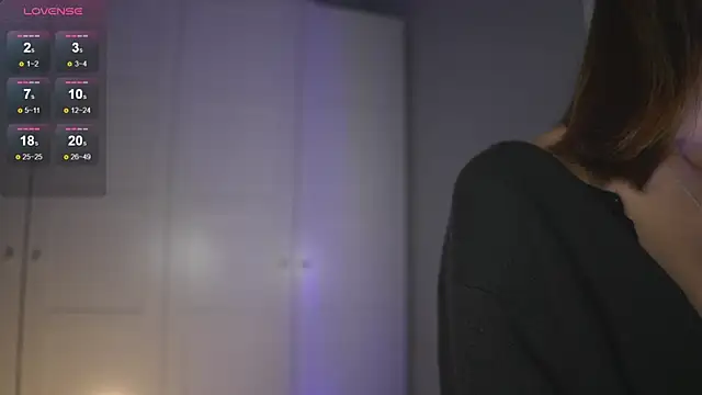 Snapshot of -JuicyMolly- chatting on November 2025 02:39:02 PM -JuicyMolly- online show from November 2025 02:39:02 PM