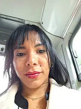 Doll Loren online show from February 2025 07:02:01 PM