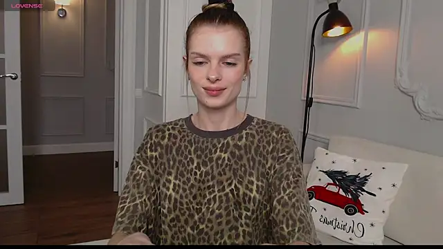ly lydia online show from December 2024 03:53:01 AM