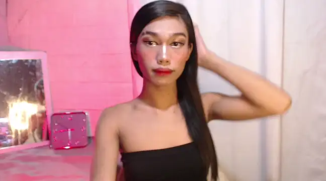 ToKeNa online show from January 2025 07:25:01 PM