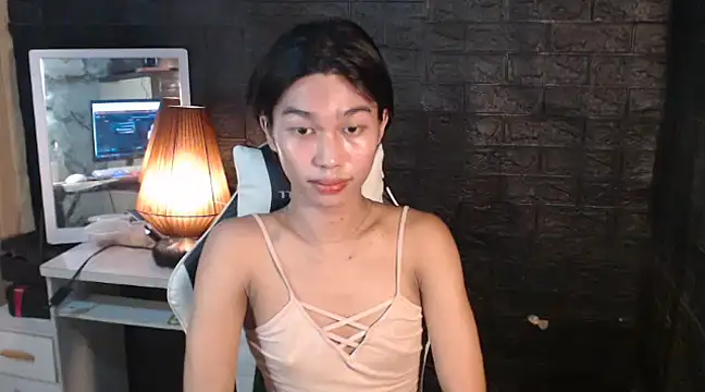 ToKeNa online show from March 2025 12:43:01 AM