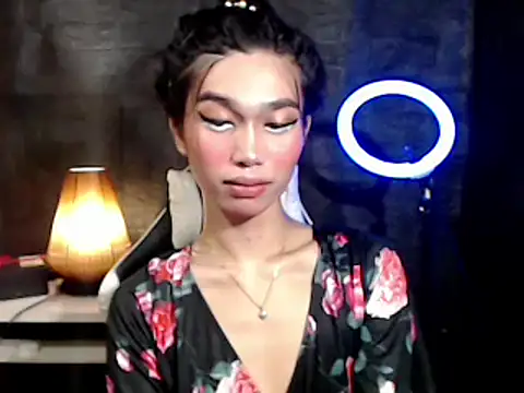 ToKeNa online show from March 2025 10:26:01 PM