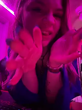 Cutiepiespanks online show from February 2025 02:01:01 AM