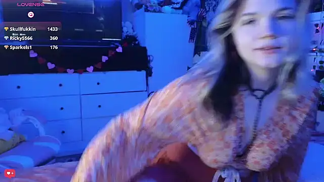 Cutiepiespanks online show from February 2025 04:29:01 AM