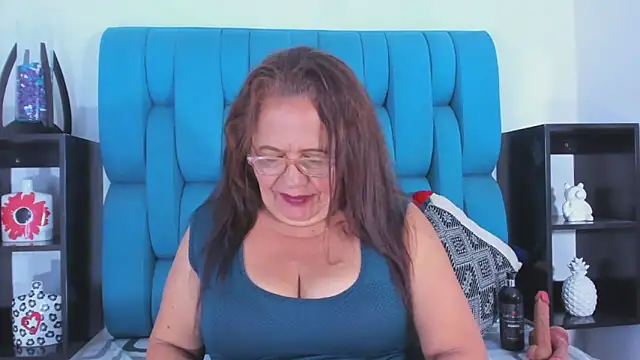 Keira Lennox online show from December 2024 10:12:02 PM