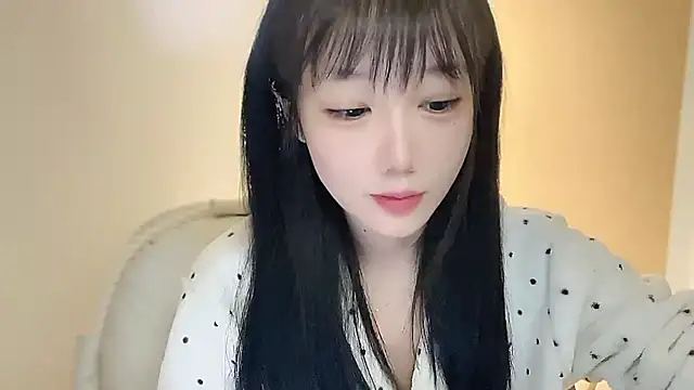 Snapshot of Villagechief chatting on October 2025 11:29:02 PM Villagechief online show from October 2025 11:29:02 PM