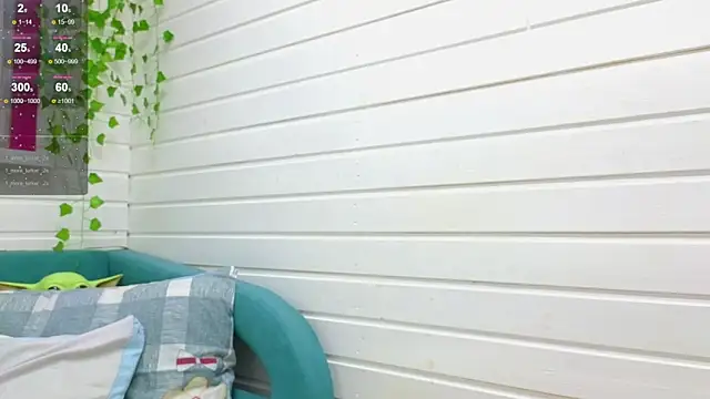 Misss Vikk online show from October 2025 11:29:01 AM