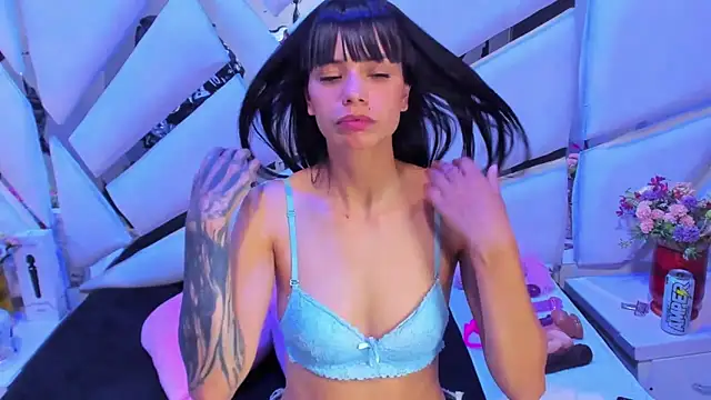 kylie seex online show from November 2025 02:12:01 AM