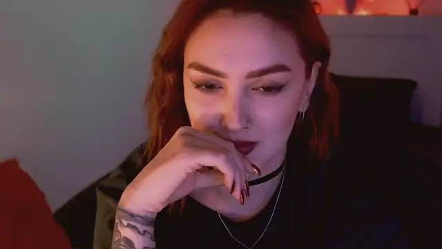 LilyFarey online show from December 2024 05:37:01 PM