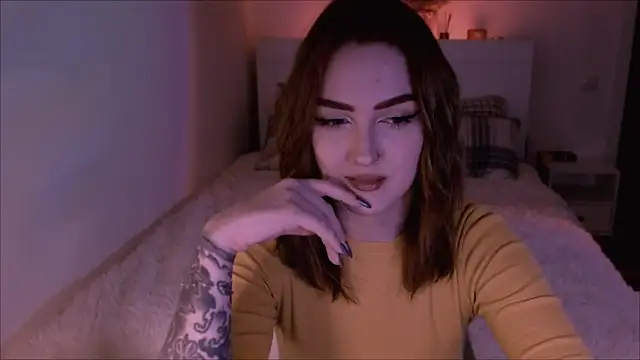LilyFarey online show from January 2025 07:23:01 PM