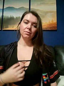 Snapshot of Dawnellecums chatting on December 2024 03:40:02 AM Dawnellecums online show from December 2024 03:40:02 AM