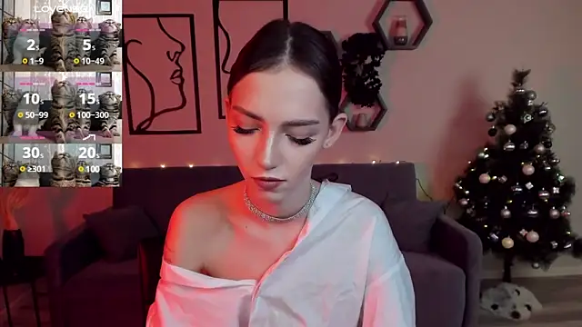 Snapshot of SophieCatty chatting on December 2024 10:20:01 PM SophieCatty online show from December 2024 10:20:01 PM