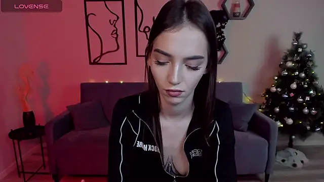 Snapshot of SophieCatty chatting on January 2025 07:43:01 PM SophieCatty online show from January 2025 07:43:01 PM