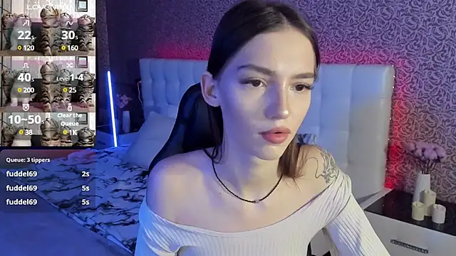 Snapshot of SophieCatty chatting on February 2025 10:04:01 AM SophieCatty online show from February 2025 10:04:01 AM