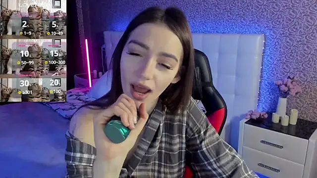 Snapshot of SophieCatty chatting on February 2025 06:07:02 AM SophieCatty online show from February 2025 06:07:02 AM