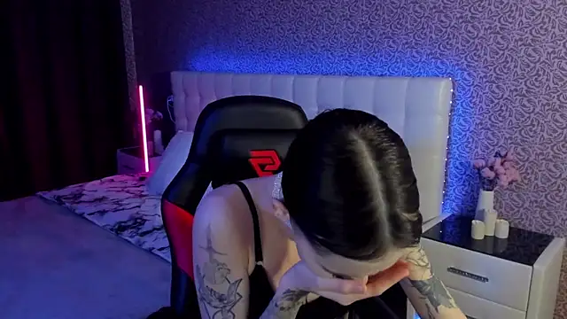 Snapshot of SophieCatty chatting on February 2025 11:32:02 AM SophieCatty online show from February 2025 11:32:02 AM