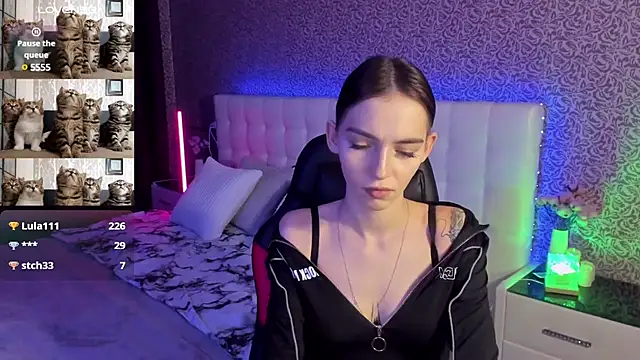 Snapshot of SophieCatty chatting on March 2025 11:51:01 AM SophieCatty online show from March 2025 11:51:01 AM