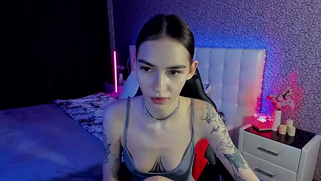 Snapshot of SophieCatty chatting on March 2025 06:55:01 PM SophieCatty online show from March 2025 06:55:01 PM