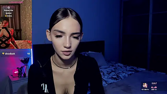 Snapshot of SophieCatty chatting on September 2025 03:46:02 PM SophieCatty online show from September 2025 03:46:02 PM