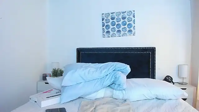 ZulyMichels online show from February 2025 03:58:01 PM