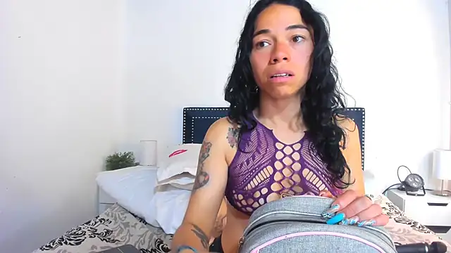 ZulyMichels online show from March 2025 03:46:02 PM