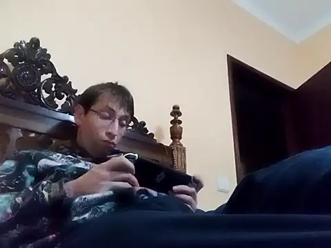 Snapshot of White_rabbit_ chatting on December 2024 08:48:01 PM White rabbit online show from December 2024 08:48:01 PM