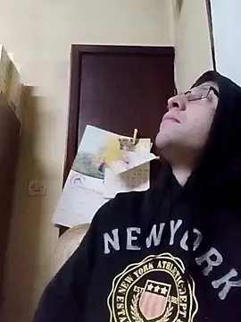 Snapshot of White_rabbit_ chatting on January 2025 09:11:02 PM White rabbit online show from January 2025 09:11:02 PM