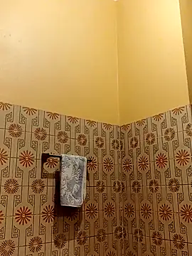 Snapshot of White_rabbit_ chatting on February 2025 08:35:02 PM White rabbit online show from February 2025 08:35:02 PM