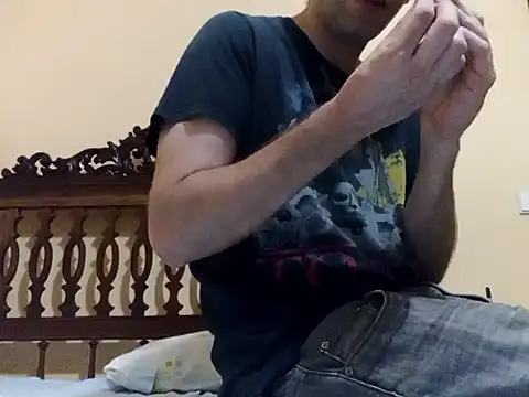 Snapshot of White_rabbit_ chatting on September 2025 08:52:02 PM White rabbit online show from September 2025 08:52:02 PM