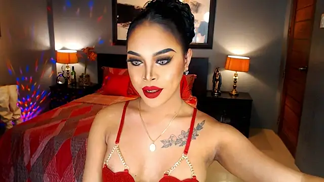 Snapshot of MarryQueen22 chatting on November 2025 01:30:01 AM MarryQueen22 online show from November 2025 01:30:01 AM