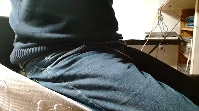 blow2gold online show from December 2025 03:39:02 PM