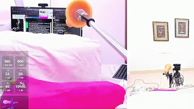 Paulina Davis  online show from January 2025 09:36:02 AM