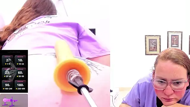 Paulina Davis  online show from March 2025 07:05:02 AM