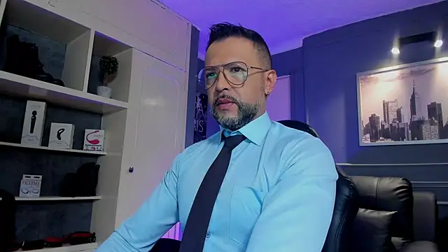 MrFrank tattoo online show from October 2025 11:33:02 AM