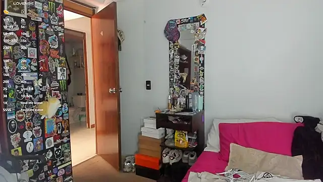 Snapshot of Jessie_williams chatting on January 2025 07:43:01 PM Jessie williams online show from January 2025 07:43:01 PM