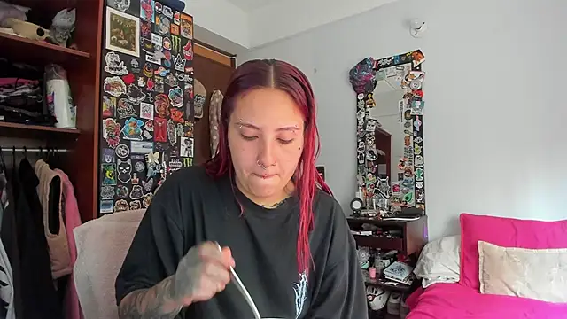 Snapshot of Jessie_williams chatting on January 2025 06:04:01 PM Jessie williams online show from January 2025 06:04:01 PM