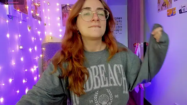 linda giggle online show from October 2025 10:40:02 PM