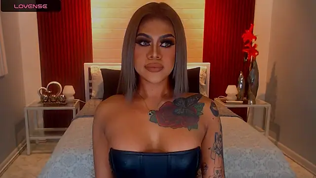 StellaStrong30 online show from November 2025 09:59:02 PM