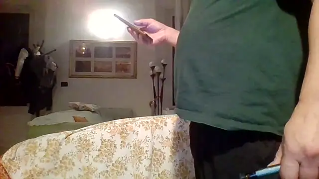 Snapshot of woww791 chatting on September 2025 07:52:01 PM woww791 online show from September 2025 07:52:01 PM