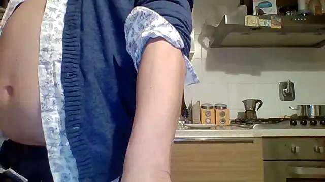 Snapshot of woww791 chatting on October 2025 06:10:01 PM woww791 online show from October 2025 06:10:01 PM