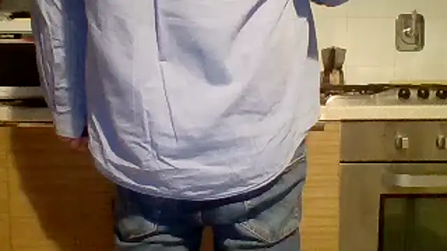 Snapshot of woww791 chatting on November 2025 03:22:01 PM woww791 online show from November 2025 03:22:01 PM