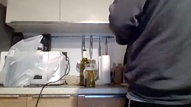 Snapshot of woww791 chatting on November 2025 07:58:02 PM woww791 online show from November 2025 07:58:02 PM