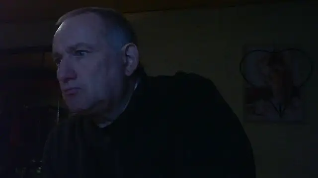 Snapshot of jeanlulu chatting on November 2025 04:39:01 PM jeanlulu online show from November 2025 04:39:01 PM