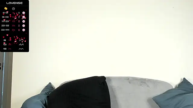 Snapshot of PoisonEvelyn chatting on February 2025 10:17:02 PM PoisonEvelyn online show from February 2025 10:17:02 PM