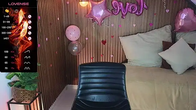 Snapshot of AmelieAxie chatting on February 2025 03:52:02 AM AmelieAxie online show from February 2025 03:52:02 AM