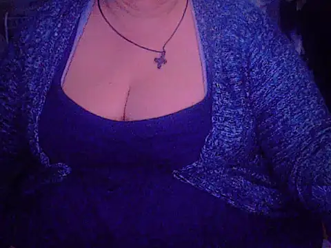 Snapshot of mayasmith chatting on February 2025 07:25:02 PM mayasmith online show from February 2025 07:25:02 PM