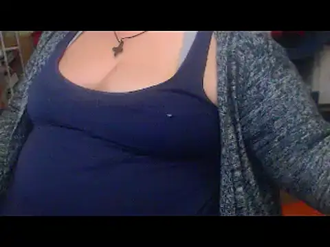 Snapshot of mayasmith chatting on March 2025 06:01:02 PM mayasmith online show from March 2025 06:01:02 PM