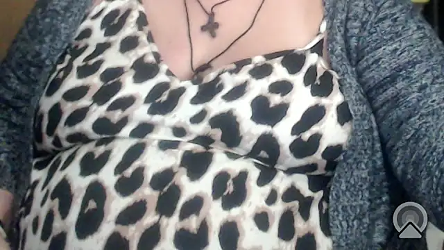 mayasmith online show from October 2025 07:01:01 PM