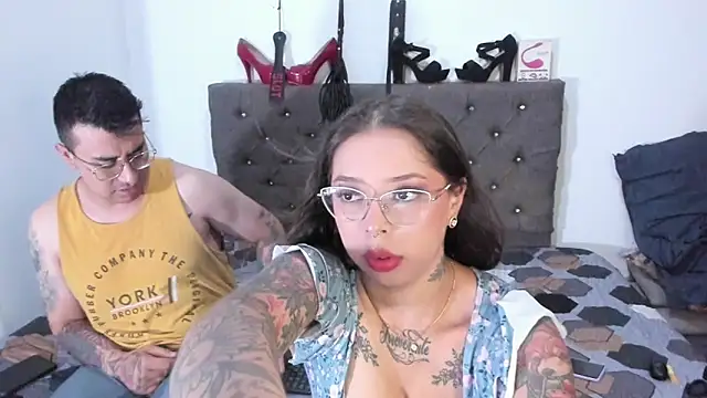 Snapshot of PaolaFuckDani chatting on January 2025 10:41:01 AM PaolaFuckDani online show from January 2025 10:41:01 AM