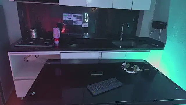 Snapshot of Scarlett_collins02 chatting on January 2025 07:32:02 AM Scarlett collins02 online show from January 2025 07:32:02 AM